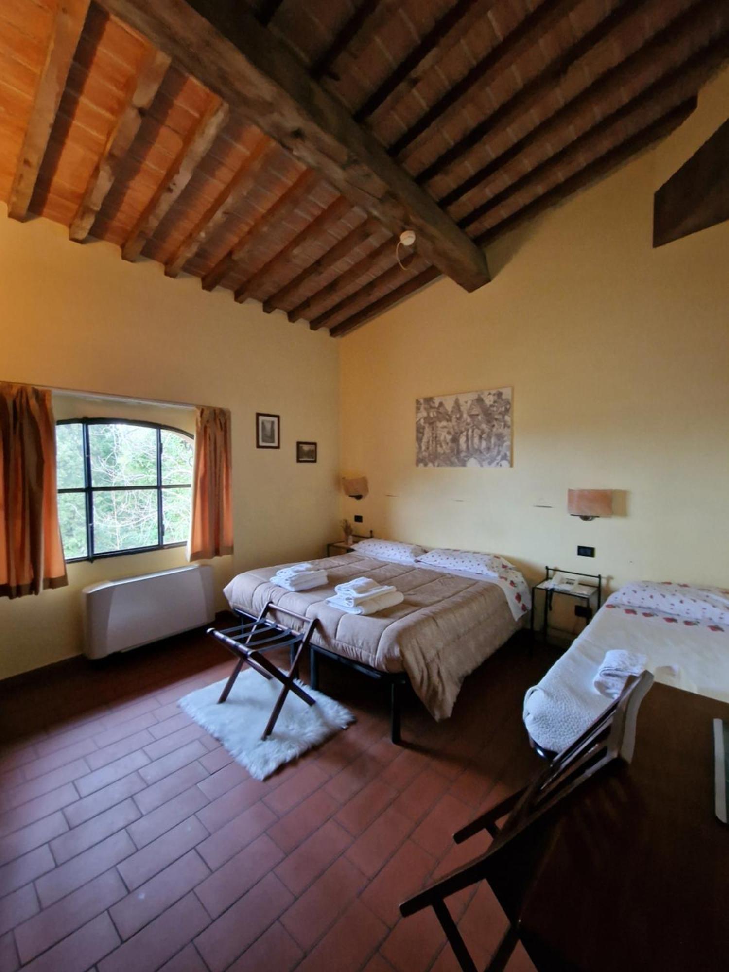 Hotel Ristorante Casa Volpi อาเรซโซ ภายนอก รูปภาพ