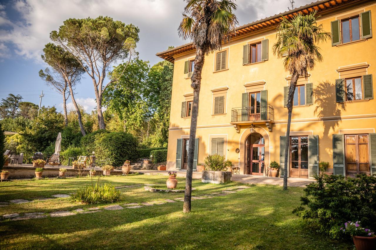 Hotel Ristorante Casa Volpi อาเรซโซ ภายนอก รูปภาพ